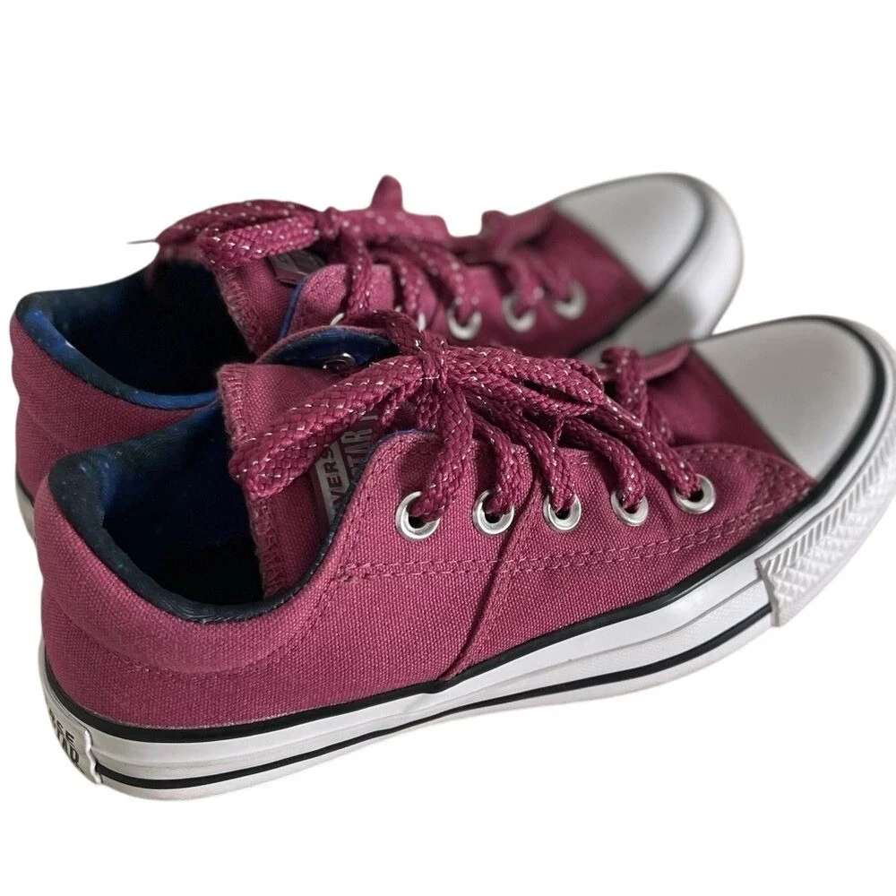 Converse‎ Chuck Taylor All Star Magenta Pink Sparkle Lace Low Top Sneakers